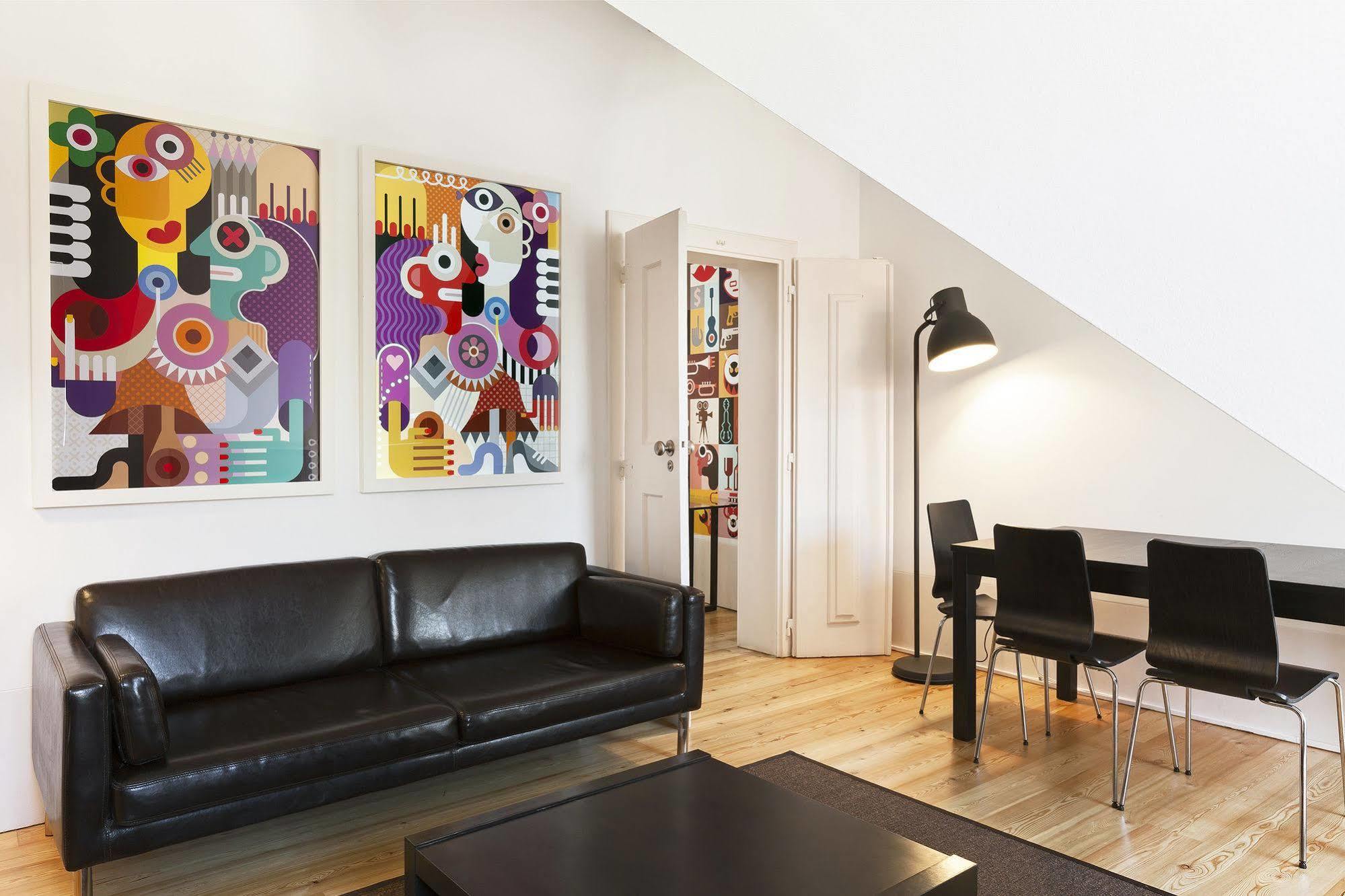 Freedom Serviced Apartments - Cais Do Sodre Lisbon Exterior photo